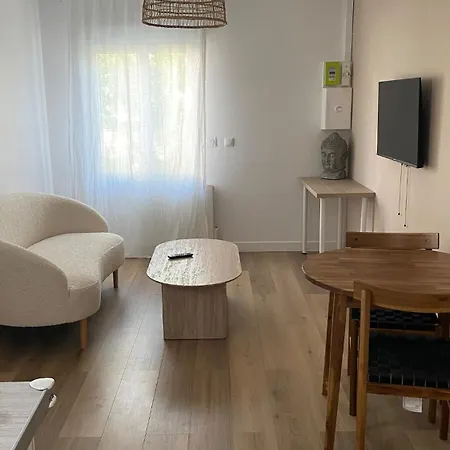 Duplex 3 Bedrooms King Size Bed Apartamento Gagny